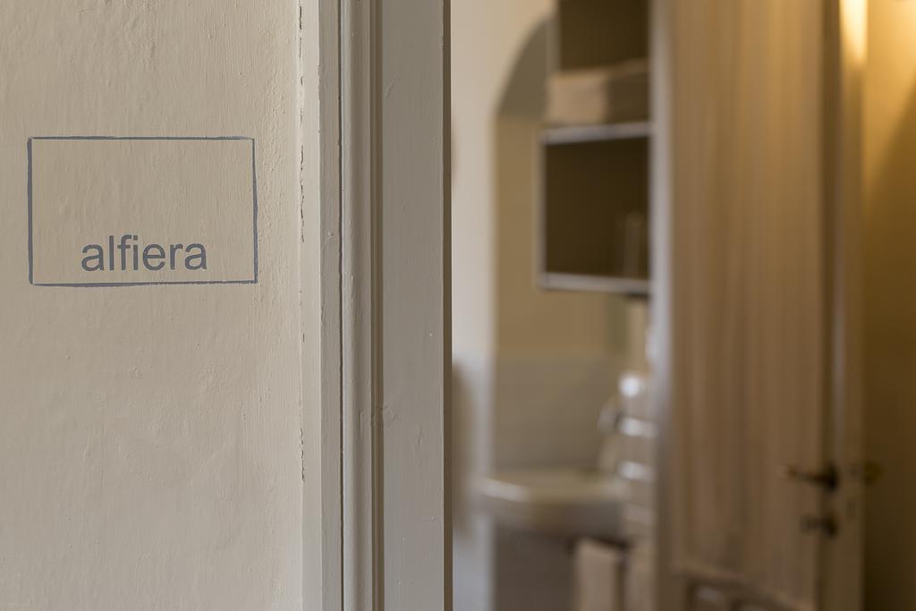 Locanda Marchesi Alfieri San Martino Alfieri Habitación foto