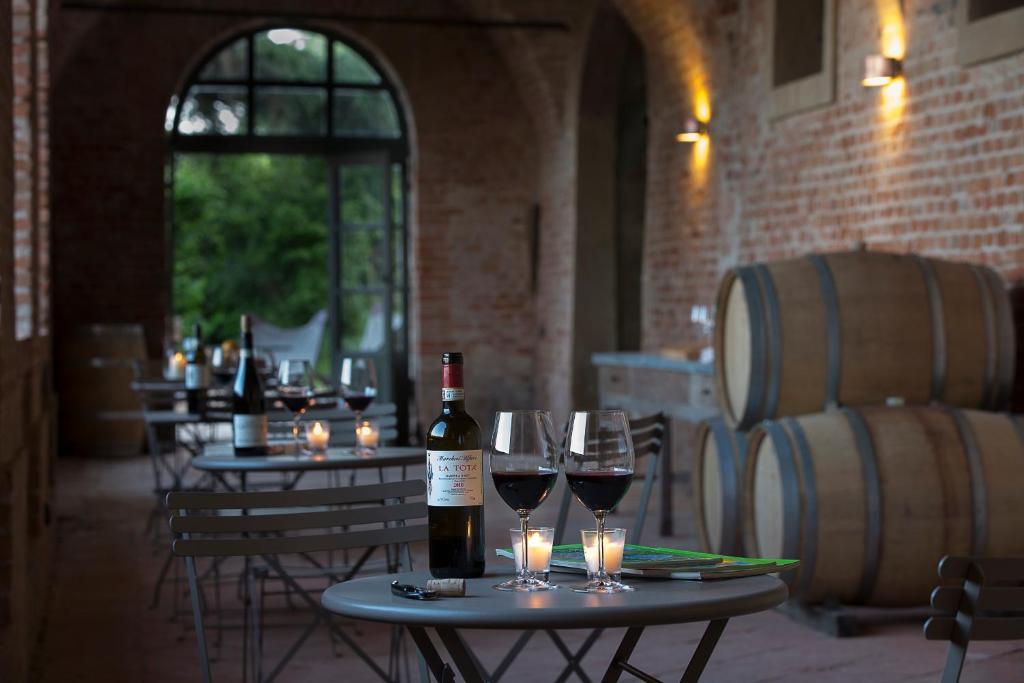 Locanda Marchesi Alfieri San Martino Alfieri Exterior foto